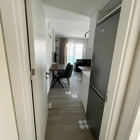 아파트 Zehra Boutique Homes, 300 Meters From The Sea 말마리스