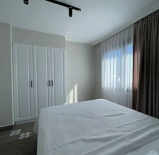 Zehra Boutique Homes, 300 Meters From The Sea アパート *